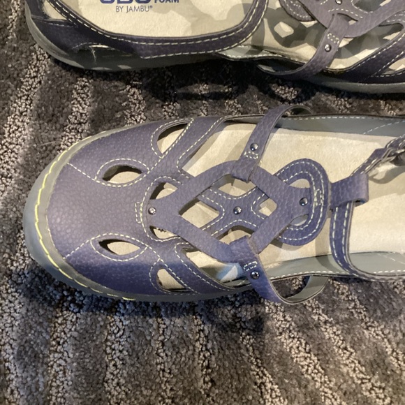 JBU BY JAMBU Sydney Gray Slip On Mary Jane Style Shoes Size 10M - Picture 3 of 8